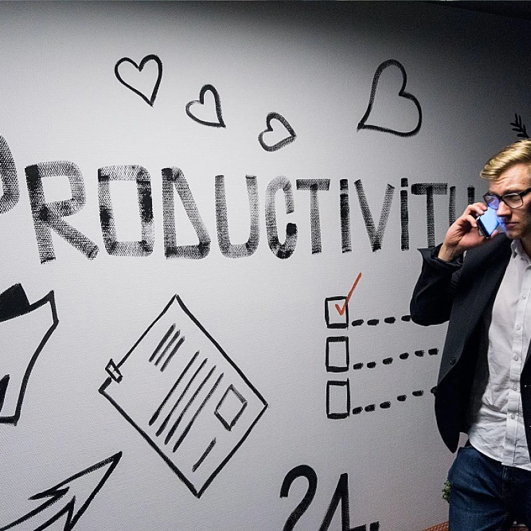 Exploring Essential Reads on Disruptive Innovation