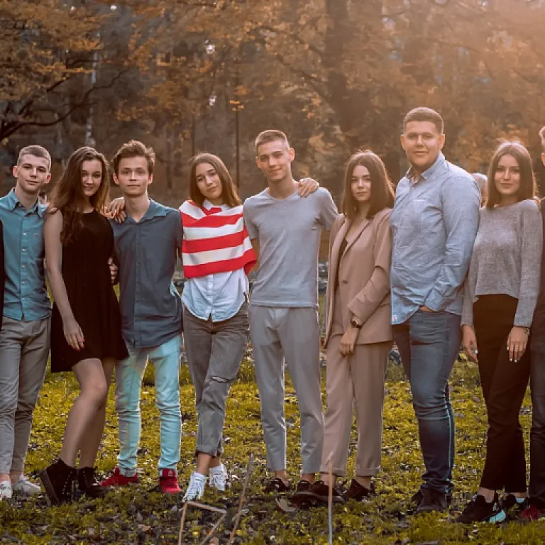 What level of French is required to study in France?